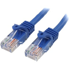 Load image into Gallery viewer, StarTech.com 7 ft Blue Snagless Cat5e UTP Patch Cable - Make Fast Ethernet network connections using this high quality Cat5e Cable, with Power-over-Ethernet capability - 7ft Cat5e Patch Cable - 7ft Cat 5e Patch Cable - 7ft Cat5e Patch Cord